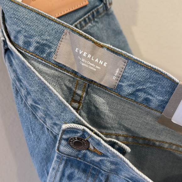 NWT Everlane Women’s The 90s Cheeky Jean Ankle Cut Light Blue Denim Pant Size 32 - Picture 9 of 9